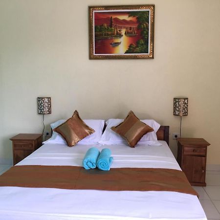 קוטה לומבוק Repag Wayan Canggu Hostel מראה חיצוני תמונה