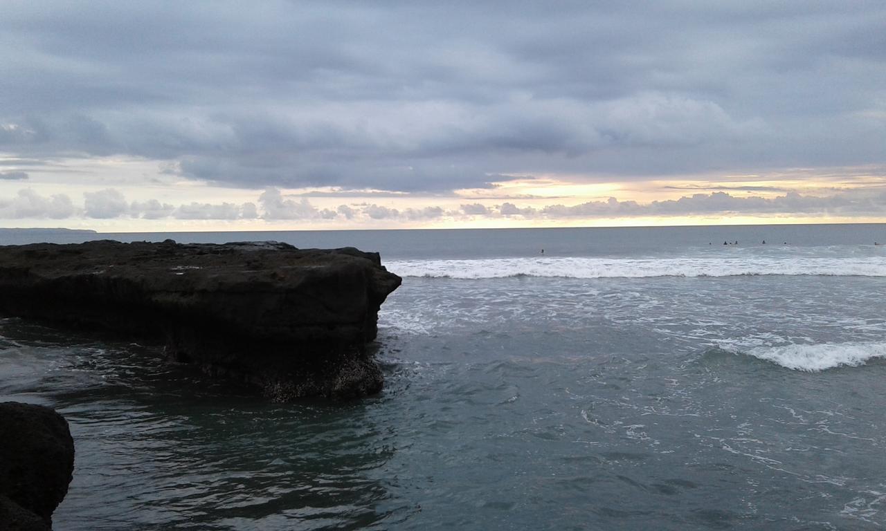 קוטה לומבוק Repag Wayan Canggu Hostel מראה חיצוני תמונה