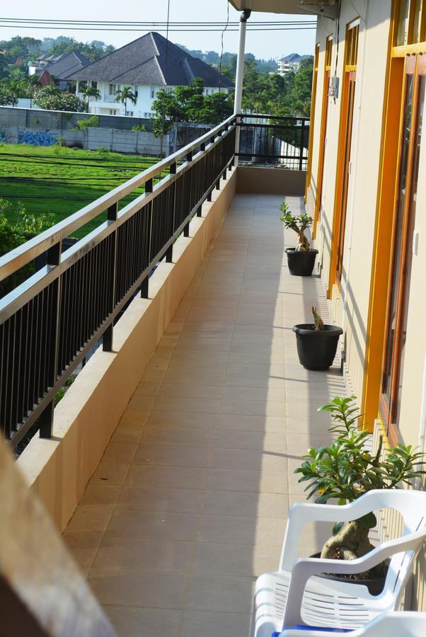 קוטה לומבוק Repag Wayan Canggu Hostel מראה חיצוני תמונה