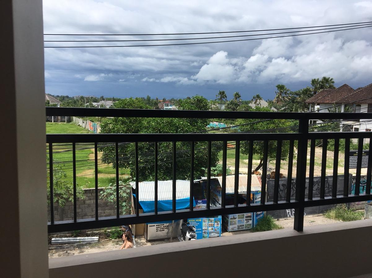 קוטה לומבוק Repag Wayan Canggu Hostel מראה חיצוני תמונה